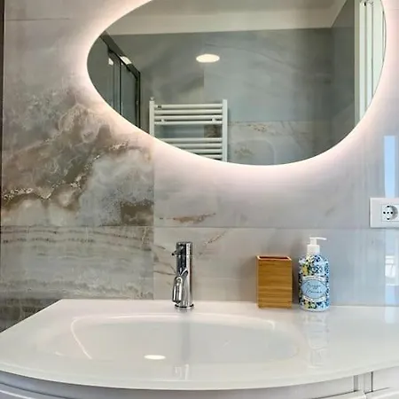 아파트 Attico Vista Mare Ad *